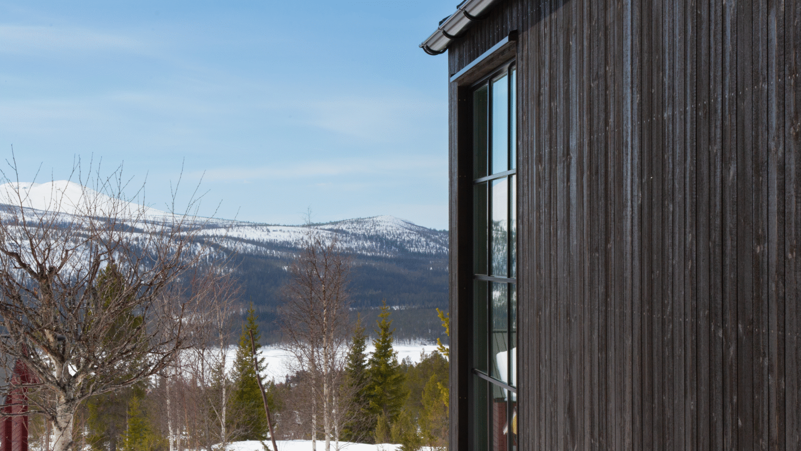 Fjällvy från fjällstuga