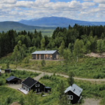 Fjällhus med tomt