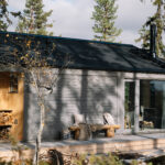 Grå nyckelfärdigt fjällstuga